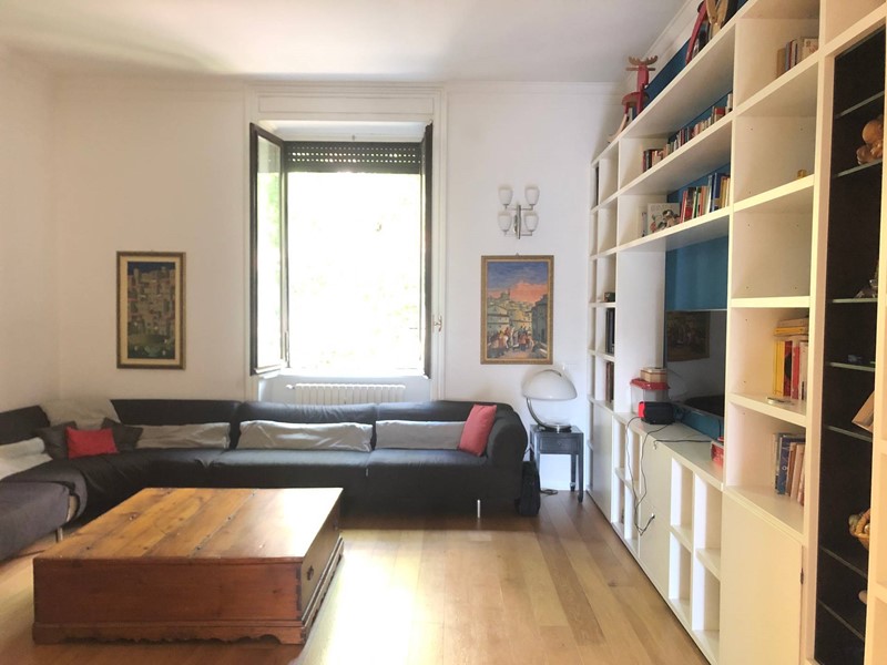 Quadrilocale in Vendita a Opera, 950'000€, 132 m²