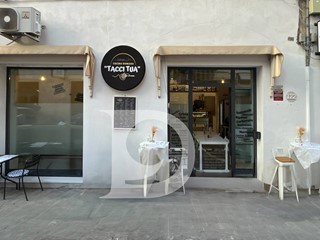 Attività commerciale in Vendita a Pescara, 130'000€, 79 m²