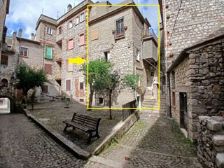 Appartamento in Vendita a Vallecorsa, 19'000€, 120 m²