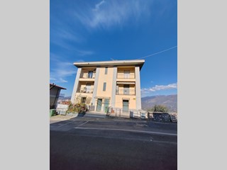 Quadrilocale in Vendita a Maenza, 65'000€, 74 m²