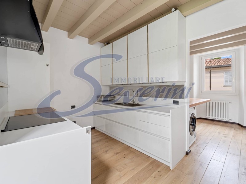 Trilocale in Vendita a Como, 670'000€, 110 m²