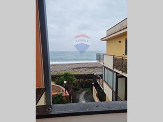 Casa Semi Indipendente in Vendita a Mascali, 80'000€, 41 m²