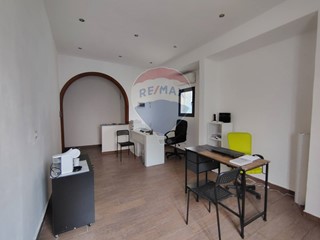 Casa Semi Indipendente in Vendita a Misterbianco, 85'000€, 68 m²