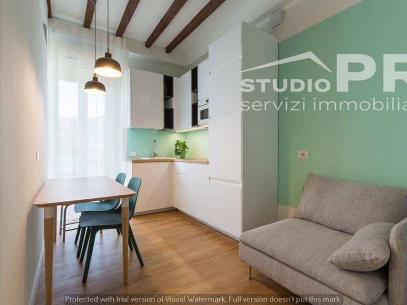Bilocale in Affitto a Milano, 950€, 35 m²