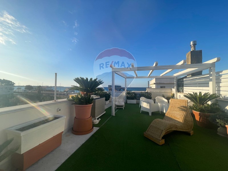 Quadrilocale in Vendita a Carini, 167'000€, 167 m²