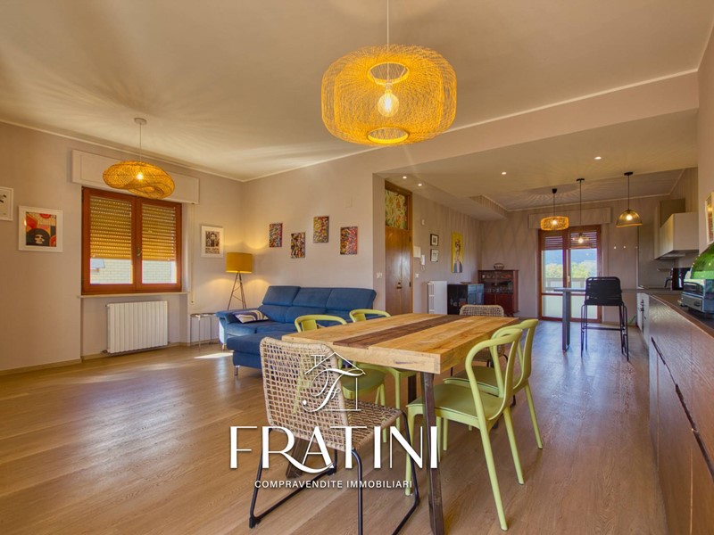 Casa Indipendente in Vendita a Maltignano, 275'000€, 280 m²