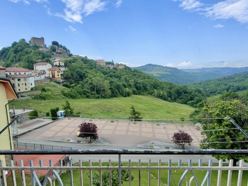 Casa Indipendente in Vendita a Prunetto, 79'000€, 350 m²