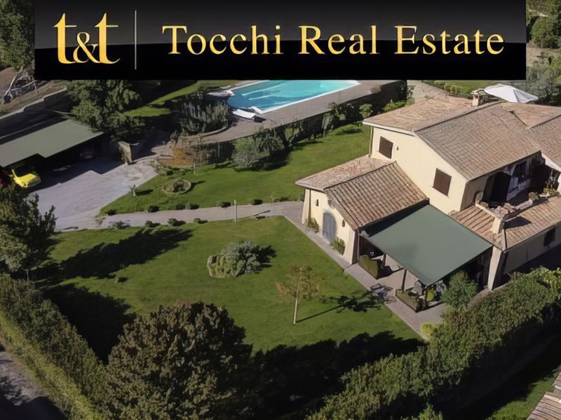 Villa in Vendita a Sacrofano, 849'000€, 3000 m²