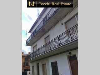 Appartamento in Vendita a Mazzano Romano, 70'000€, 150 m²