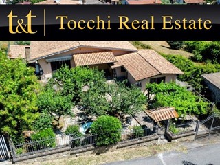 Villa in Vendita a Mazzano Romano, 210'000€, 200 m²