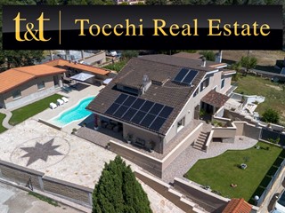 Villa in Vendita a Formello, 890'000€, 800 m²