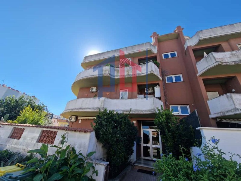 Quadrilocale in Vendita a Ardea, 180'000€, 80 m²