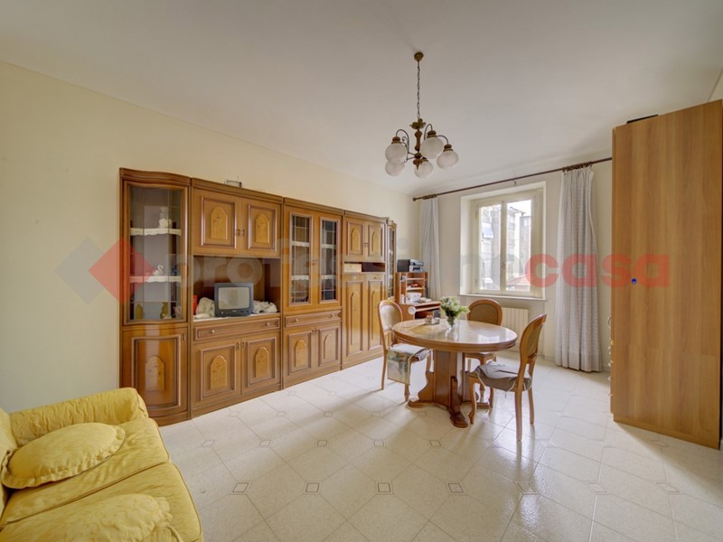 Trilocale in Vendita a Torino, 110'000€, 73 m²