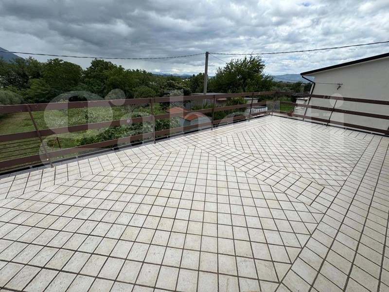 Villa in Vendita a Piedimonte Matese, 250'000€, 250 m²