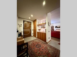 Villa in Vendita a Lusciano, 370 m², arredato