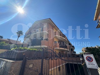Bilocale in Vendita a Marino, 159'000€, 50 m²