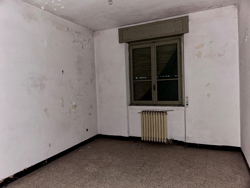 Casa Indipendente in Vendita a Zerbolò, 75'000€, 190 m²