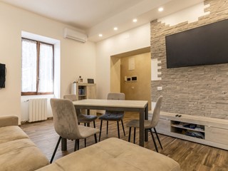 Trilocale in Vendita a Roma, 325'000&euro;, 111 m²