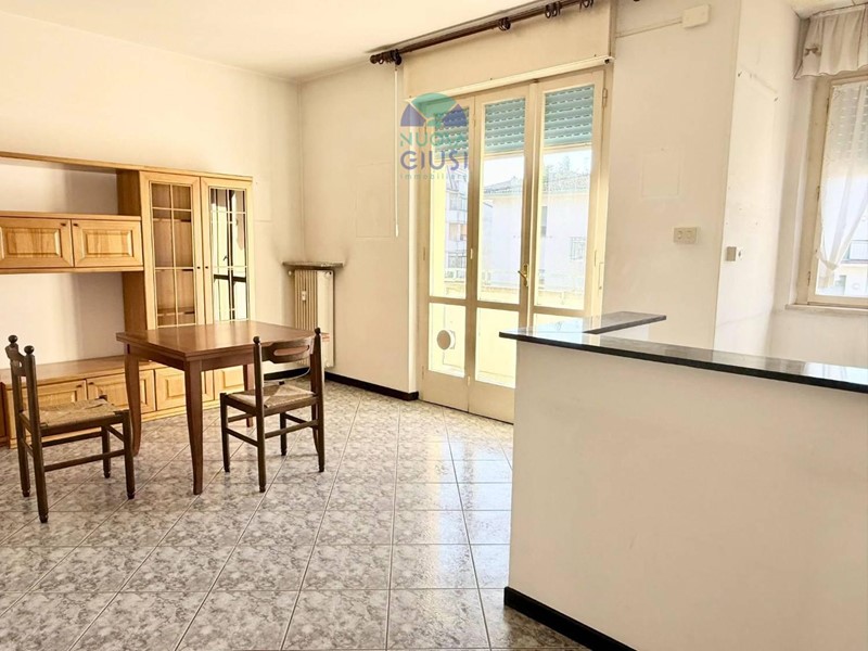 Trilocale in Vendita a Cervignano del Friuli, 85'000€, 90 m², con Box