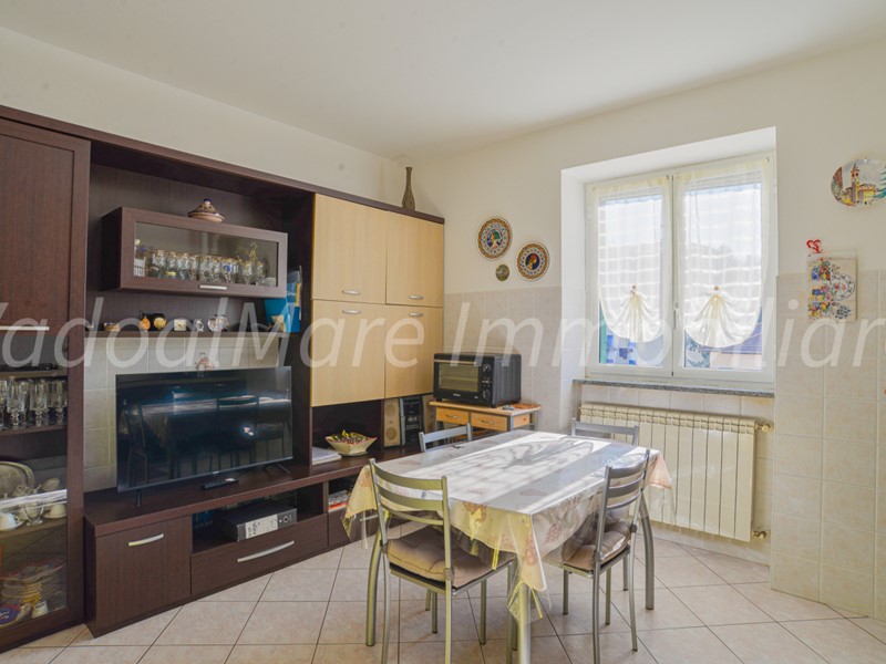 Trilocale in Vendita a Cairo Montenotte, 85'000€, 77 m²