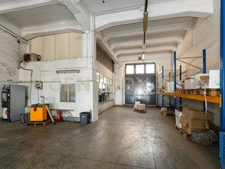 Box in Vendita a Acireale, 130'000€, 315 m², con Box