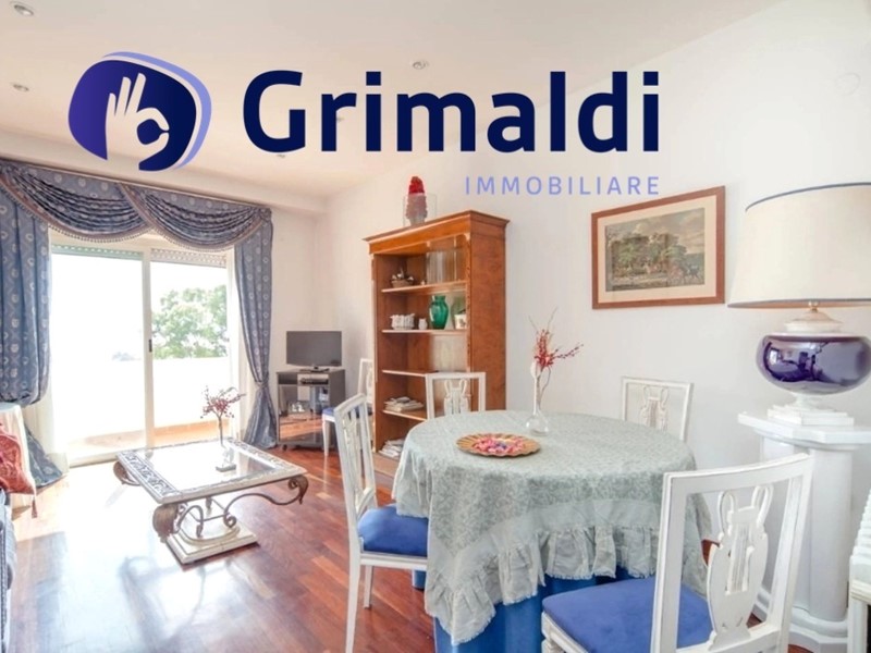 Trilocale in Vendita a Napoli, 620'000€, 100 m²