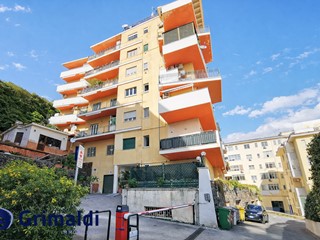 Trilocale in Vendita a Napoli, 620'000&euro;, 100 m²