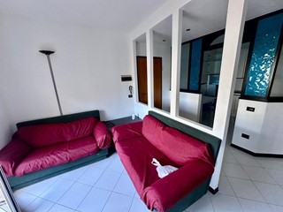 Appartamento in Vendita a Santo Stefano di Magra, 155'000€, 95 m², con Box