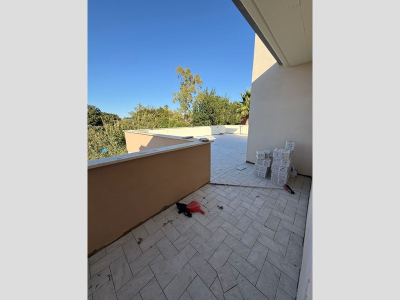 Trilocale in Vendita a Fonte Nuova, 239'000€, 75 m², con Box