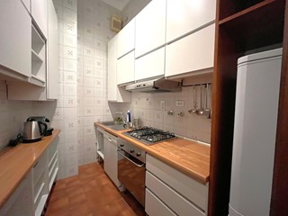 Trilocale in Affitto a Bologna, zona Ovest, 980€, 82 m², arredato