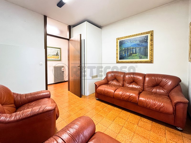 Appartamento in Vendita a Altavilla Vicentina, 169'000€, 108 m², con Box