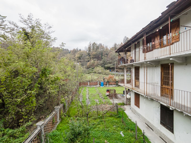 Immobile commerciale in Vendita a Pessinetto, 650'000&euro;, 1800 m²