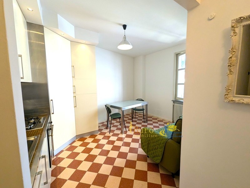 Bilocale in Affitto a Parma, zona Parma Centro, 700€, 50 m², arredato