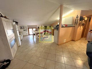 Attico in Vendita a Cascina, zona San Frediano a Settimo, 49'000€, 80 m²