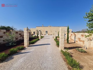 Villa in Vendita a Cavallino, 630'000€, 210 m²