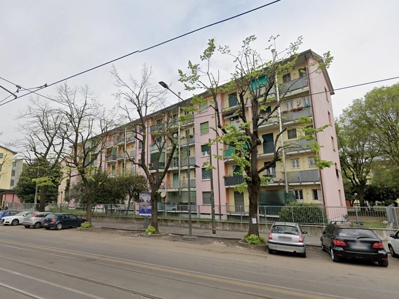 Trilocale in Vendita a Milano, 103'000€, 72 m²