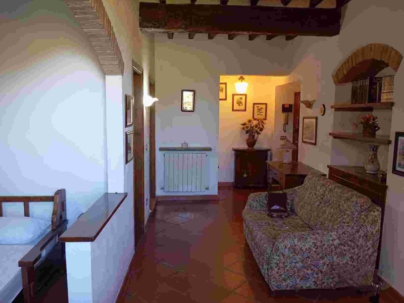 Bilocale in Affitto a San Gimignano, 550€, 55 m², arredato