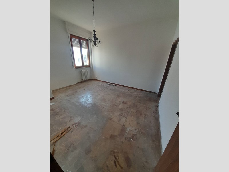 Trilocale in Vendita a Pisa, 220'000€, 65 m²