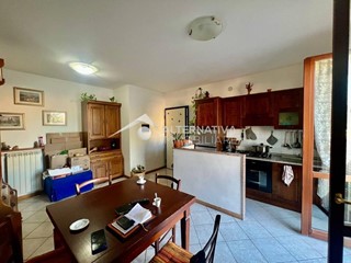 Quadrilocale in Vendita a Lucca, zona San Concordio Contrada, 138'000€, 60 m², arredato