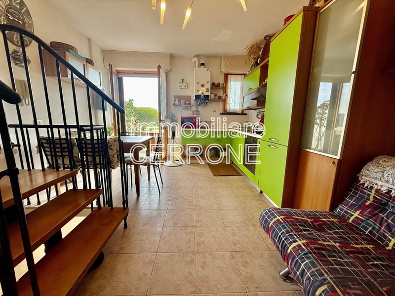 Trilocale in Vendita a Cecina, zona Cecina Marina, 220'000€, 70 m², arredato