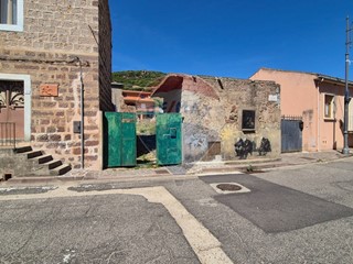 Rustico in Vendita a Allai, 45'000€, 181 m²