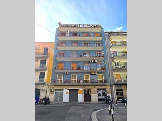 Quadrilocale in Vendita a Bari, 270'000€, 131 m²