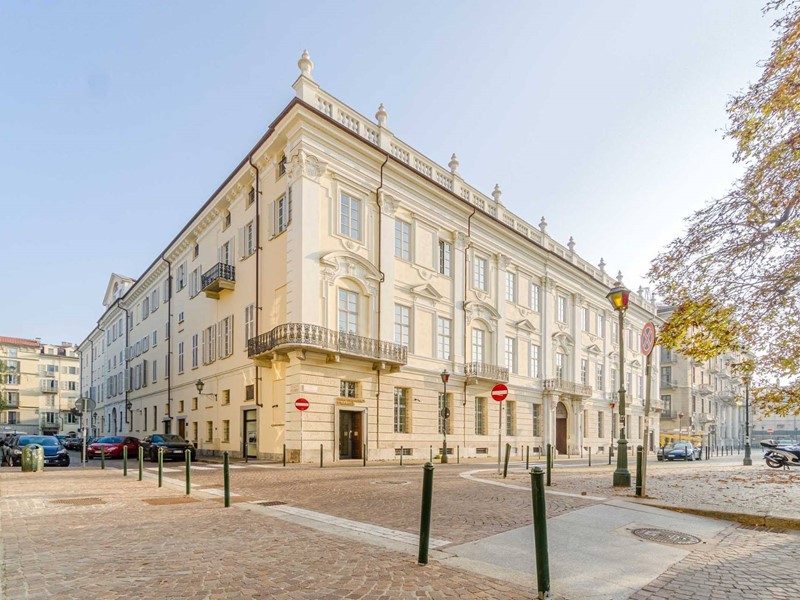 Quadrilocale in Affitto a Torino, 2'400€, 120 m²