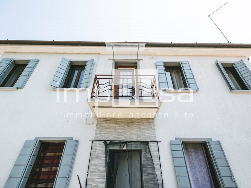 Casa Indipendente in Vendita a Treviso, 250'000€, 120 m²