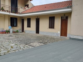 Bilocale in Vendita a San Salvatore Monferrato, 35'000€, 50 m²