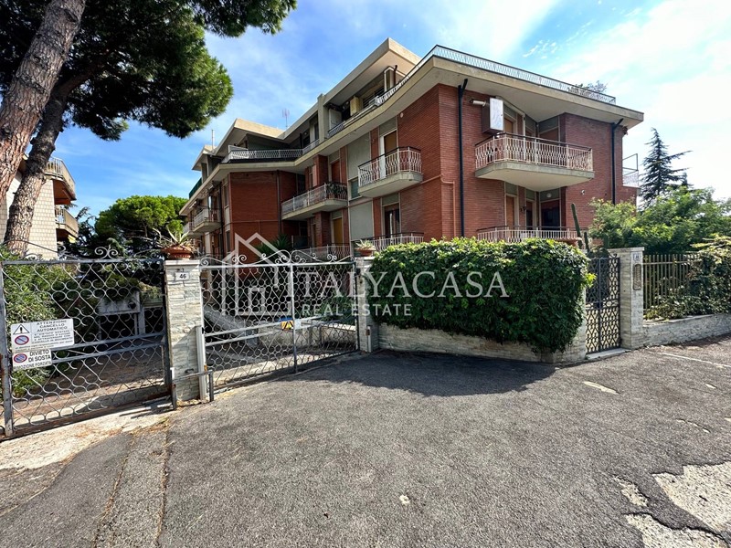 Appartamento in Vendita a Sanremo, 750'000€, 184 m²