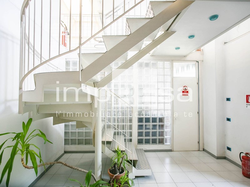 Capannone in Vendita a Silea, 180'000€, 310 m²