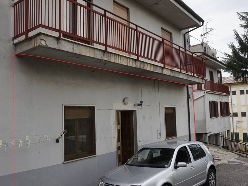 Appartamento in Vendita a Spezzano della Sila, 40'000€, 90 m²