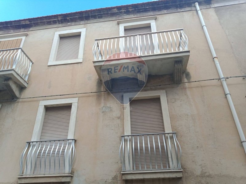 Trilocale in Vendita a Ragusa, 50'000&euro;, 83 m²