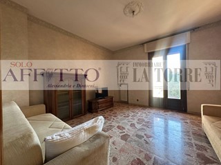 Quadrilocale in Vendita a Novi Ligure, 68'000€, 100 m²